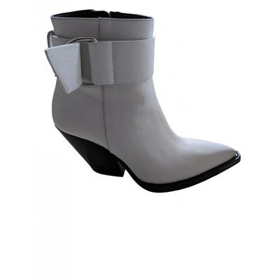 Pre-owned Iro Leather Boots In White