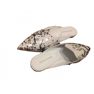 Pre-owned Nicholas Kirkwood Leather Mules In White