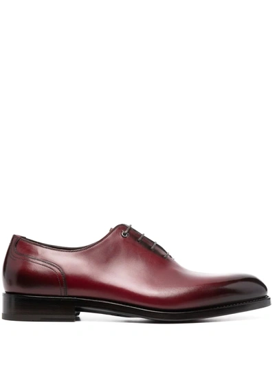 Ferragamo Brushed-effect Oxford Shoes In Rot