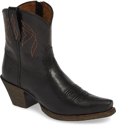 Ariat Darlin Short Western Boot In Jackal Black Leather