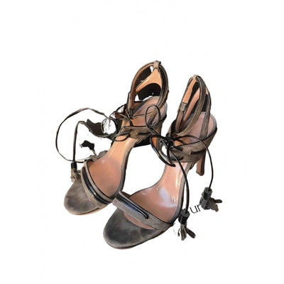 Pre-owned Vanessa Bruno Sandals In Grey