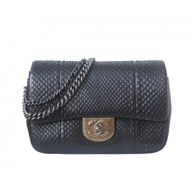 Pre-owned Chanel Black Python Handbag