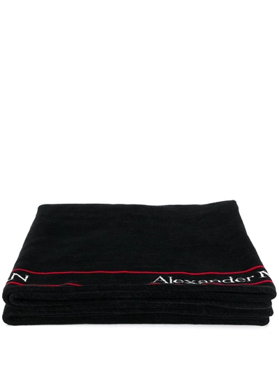 Alexander Mcqueen Jacquard Logo Beach Towel In Black