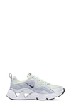 Nike Ryz 365 Sneaker In White/purple