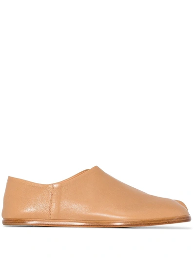 Maison Margiela Neutral Tabi Babouche Leather Slippers In Nude