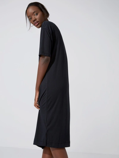 Frank + Oak Fluid Tencel T-shirt Dress In Wash True Black
