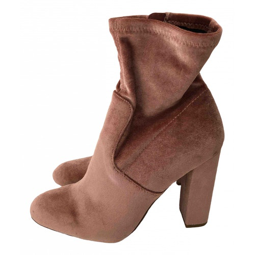 steve madden triple pink leather boots