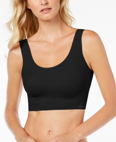 Calvin Klein Invisibles Comfort Lightly Lined Scoop Neck Bralette In Black