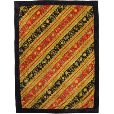 Versace Red Baroque Beach Towel In Z7501  Red
