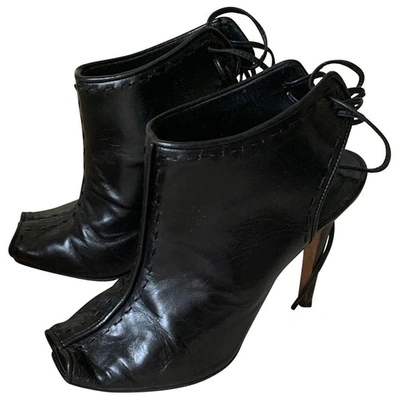 Pre-owned Manolo Blahnik Leather Heels In Black
