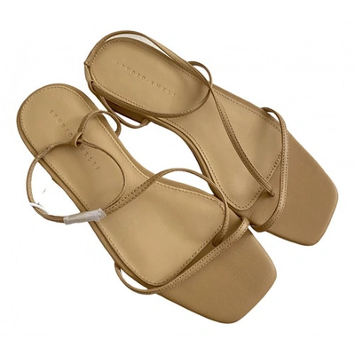 Pre-owned Studio Amelia Leather Sandals