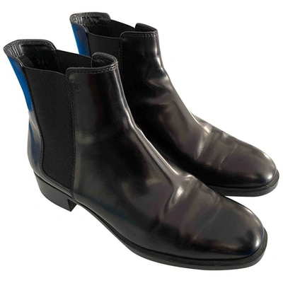 Pre-owned Tod's Patent Leather Ankle Boots In Black