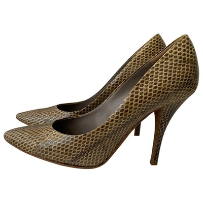 Pre-owned Moschino Cheap And Chic Leather Heels In Khaki