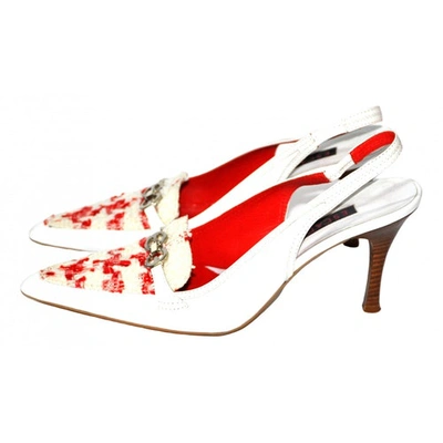Pre-owned Escada Leather Sandals In White
