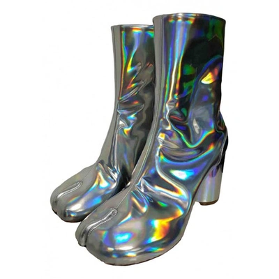 Pre-owned Maison Margiela Tabi Silver Patent Leather Ankle Boots