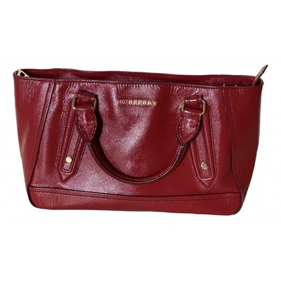 Pre-owned Burberry Patent Leather Handbag In Burgundy