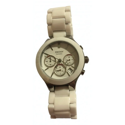 Pre-owned Dkny Watch In White