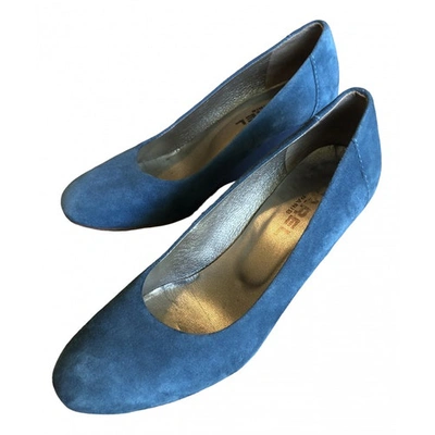 Pre-owned Carel Heels In Blue