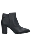 Tod's Ankle Boots In Black