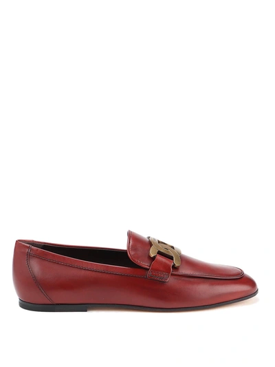 Tod's Leather Loafers In Burgundy With Golden Logo In Cardinale Scuro