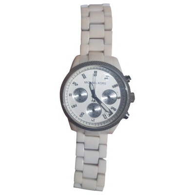 Pre-owned Michael Kors Watch In White