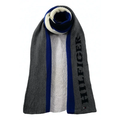 Pre-owned Tommy Hilfiger Blue Wool Scarf
