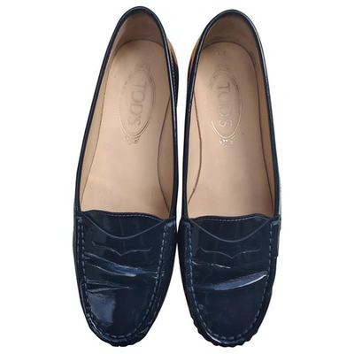 Pre-owned Tod's Gommino Patent Leather Flats In Navy