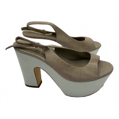 Pre-owned Sergio Rossi Leather Sandals In Beige