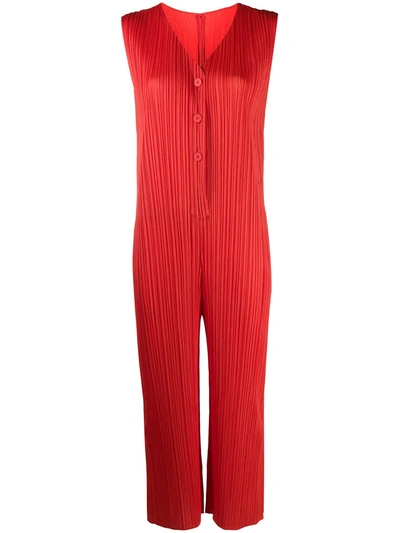Issey Miyake V-neck Pleated Jumpsuit In Red