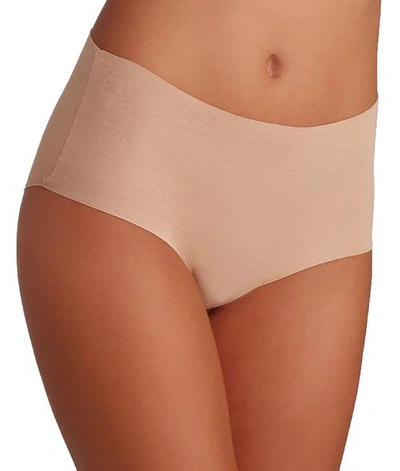 Hanro Invisible Cotton Full Brief In Beige