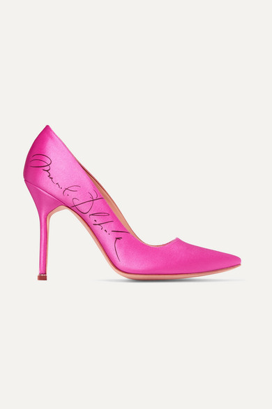 bright pink pumps