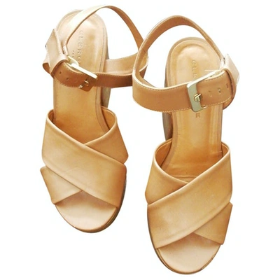 Pre-owned Robert Clergerie Camel Leather Sandals