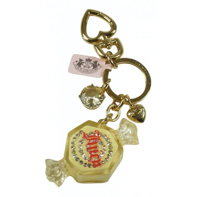 Pre-owned Juicy Couture Pendant In Yellow