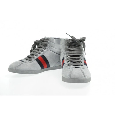 Pre-owned Gucci Cloth Trainers In Grey