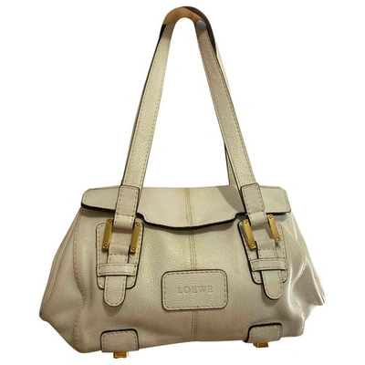 Pre-owned Loewe White Leather Handbag