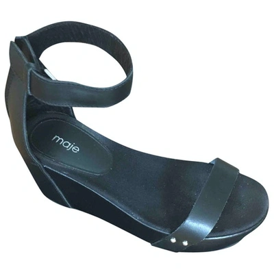 Pre-owned Maje Leather Sandals In Black