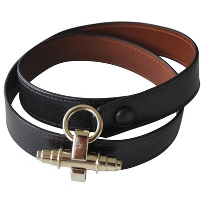 Pre-owned Givenchy Obsedia Leather Bracelet In Brown