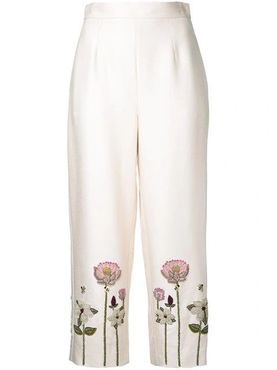Vilshenko Embroidered Flower Cropped Trousers In White