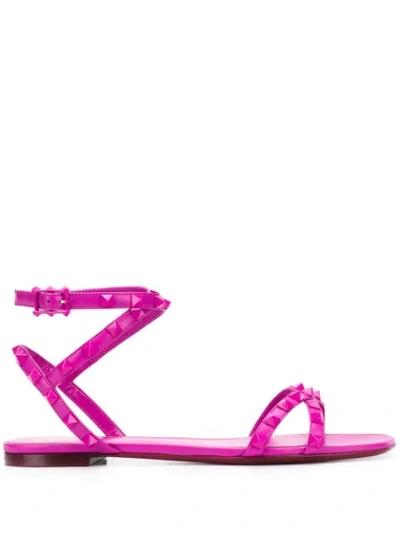 Valentino Garavani Rockstud Flair Flat Sandals In Pink