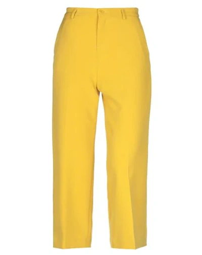 Liu •jo 3/4-length Shorts In Yellow