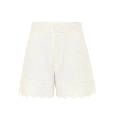 Chloé Scalloped Cotton-jacquard Shorts In White