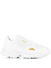 Adidas Originals Falcon Low-top Sneakers In Bianco/oro