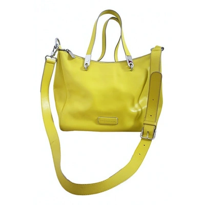 Pre-owned Marc By Marc Jacobs Yellow Leather Handbag