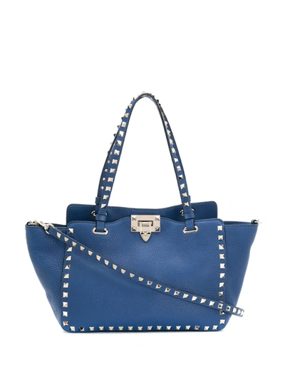Valentino Garavani Rockstud Pebbled Shoulder Bag In Blue