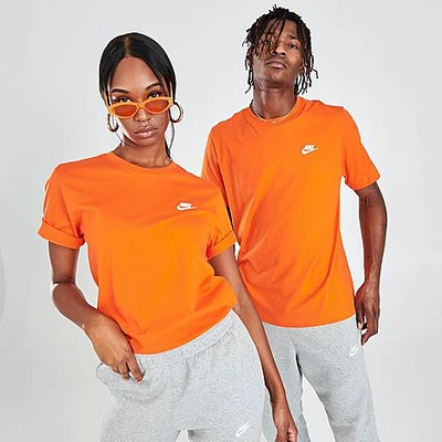 Nike Sportswear Club T-shirt In Electro Orange
