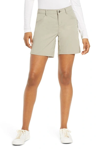 Patagonia Quandary 7-inch Shorts In Shale