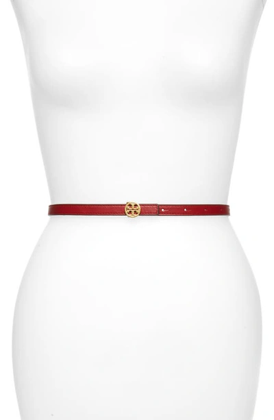 Tory Burch Skinny Leather Logo Belt In Redstone