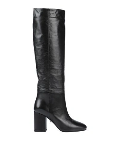 Greymer Knee Boots In Black