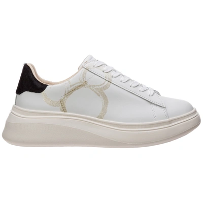 Moa Master Of Arts Women's Shoes Leather Trainers Sneakers Disney In Bianco