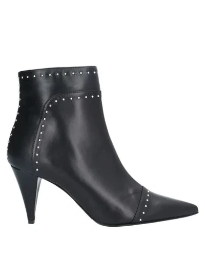 Marc Ellis Ankle Boots In Black